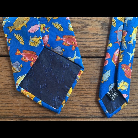 GUCCI Silk Fish 🐠 Tie